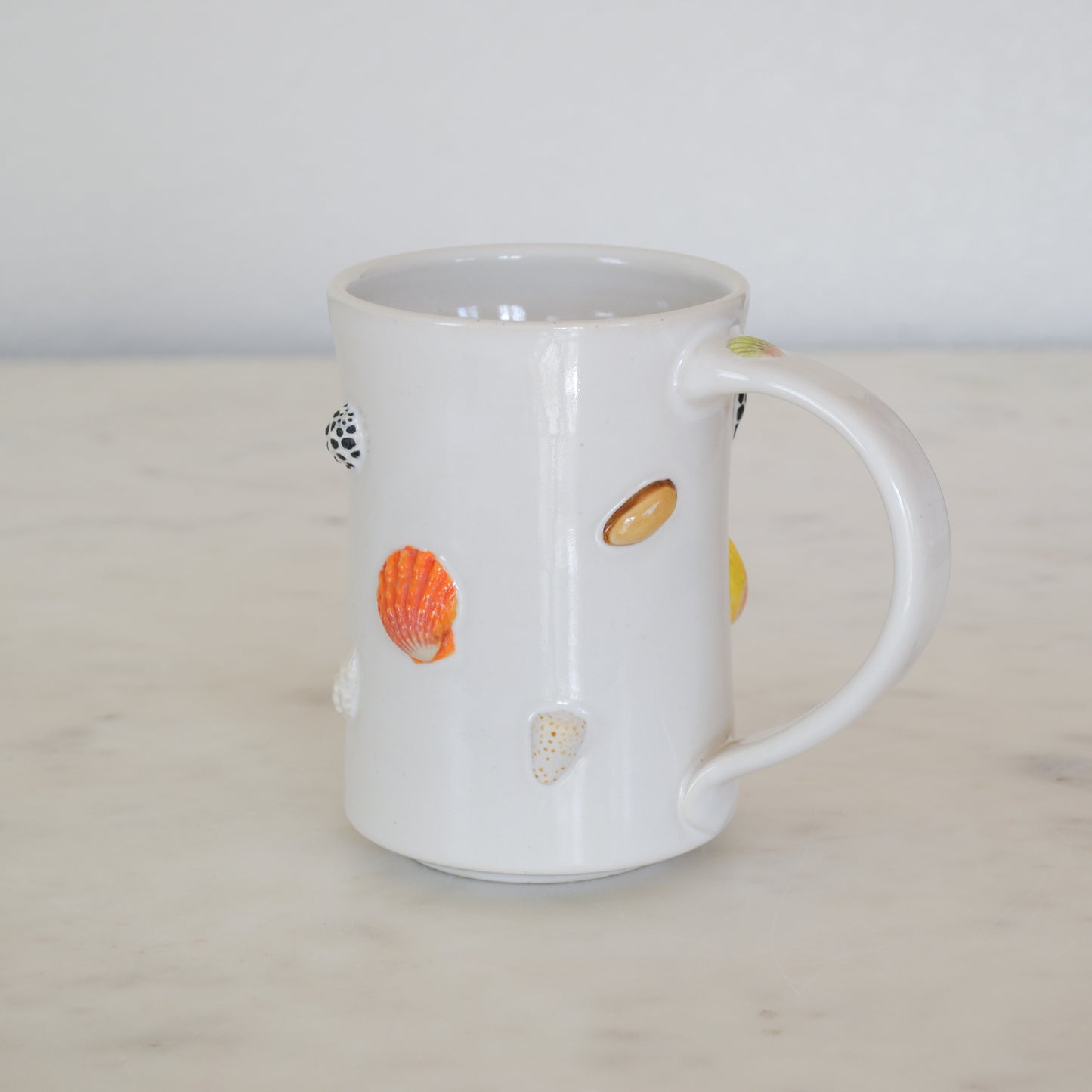 Hawaiian Shell Tapered Mug 1