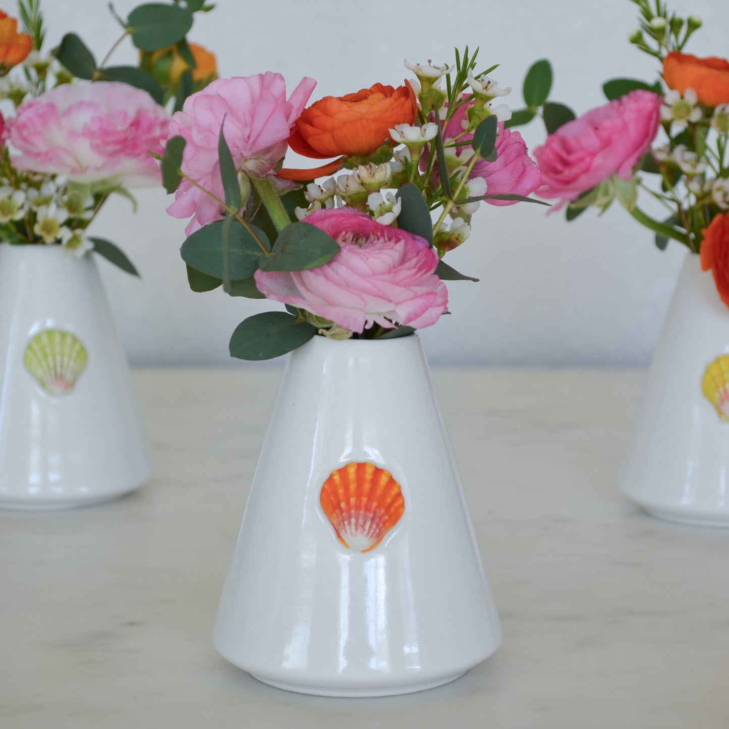 Sunrise Shell Tri Vase